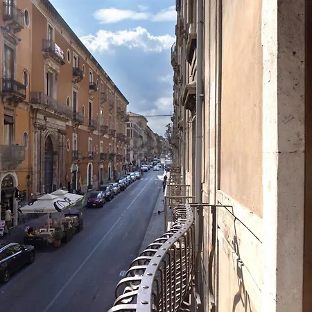 公寓 Aitinae Dimora Armonia 卡塔尼亚