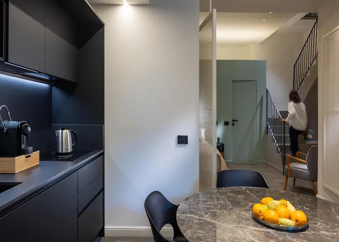 Aitinae Dimora Armonia * Catania